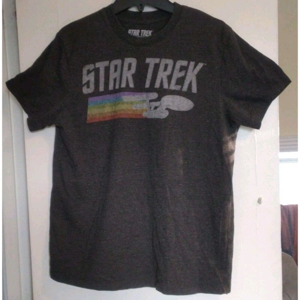 Star Trek T Shirt Mens Medium M Gray Rainbow Specked USS Enterprise Graphic 2016